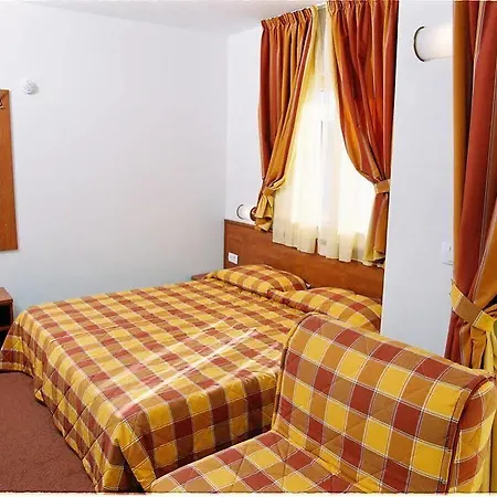 Hotel Posejdon 4*